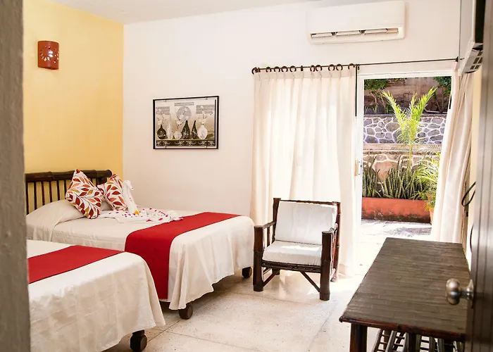 Zihua Caracol Hotel