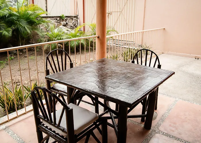 Zihua Caracol Hotel